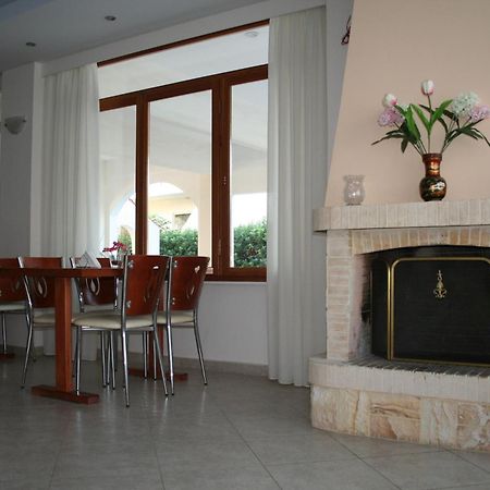 Posidonia Pension Amarinto Exterior foto