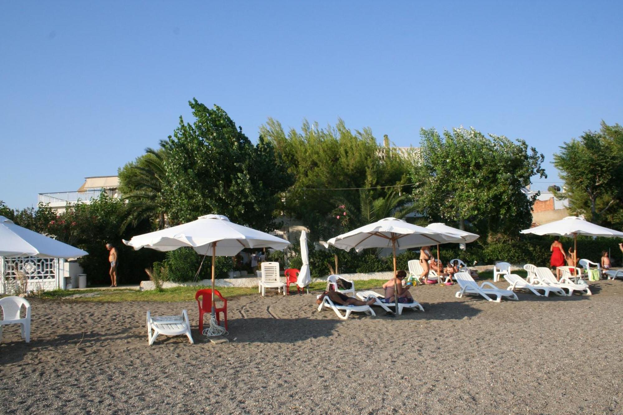 Posidonia Pension Amarinto Exterior foto